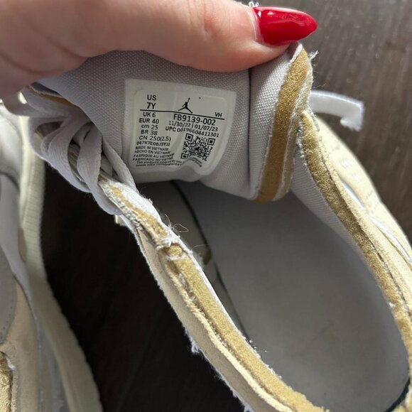 Men Air Jordan 1 Low SE Craft 'Inside Out Tech Grey' Size 7Y big boy Vintage - Picture 5 of 7